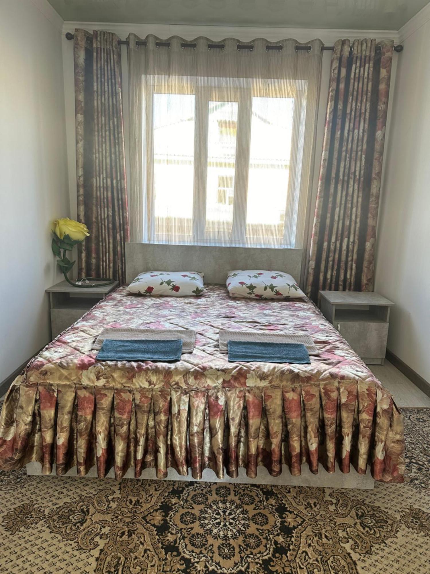 Guest House Baytur Kochkor Εξωτερικό φωτογραφία