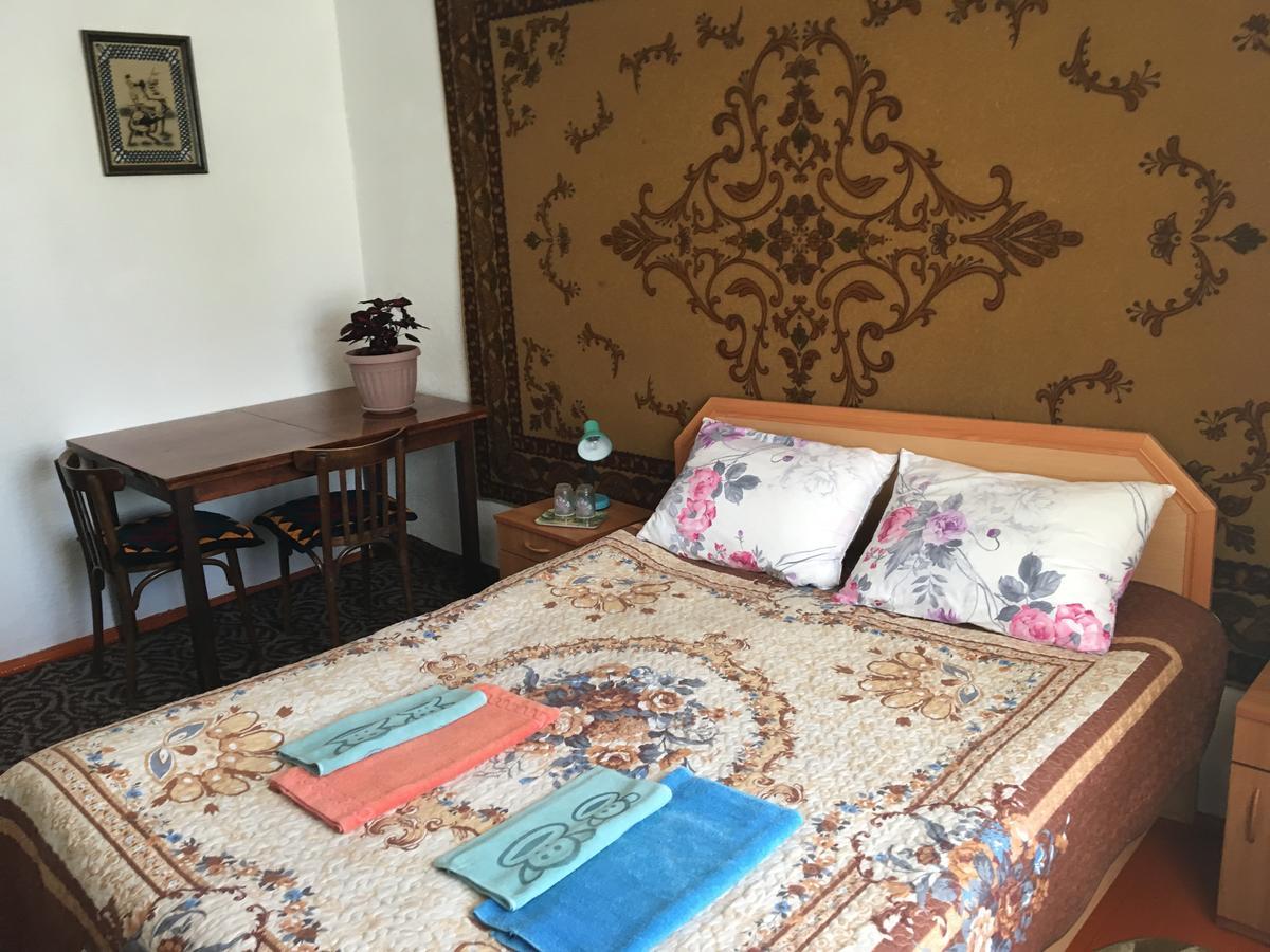 Guest House Baytur Kochkor Εξωτερικό φωτογραφία